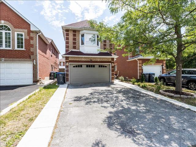 74 Sunley Cres